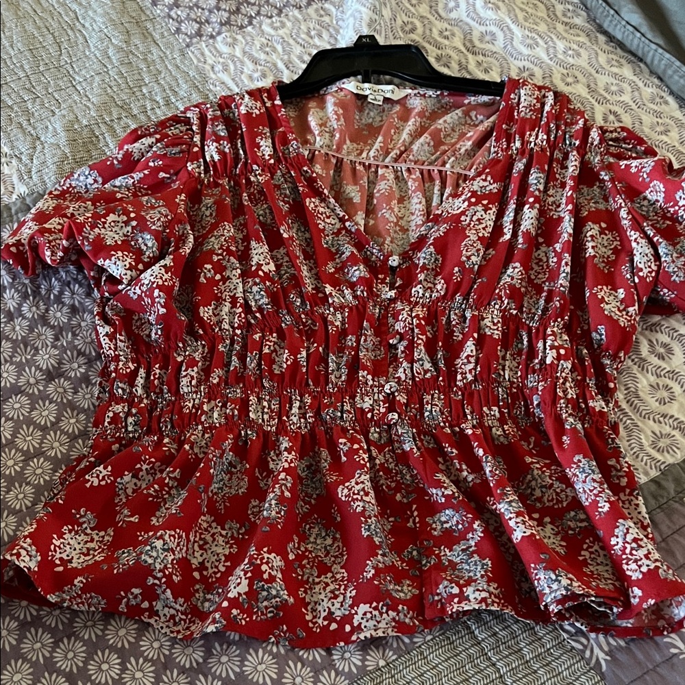DAVI & DANI Red Floral Blouse